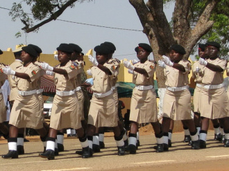 02 Les Jeunes Filles De L Ecole Militaire